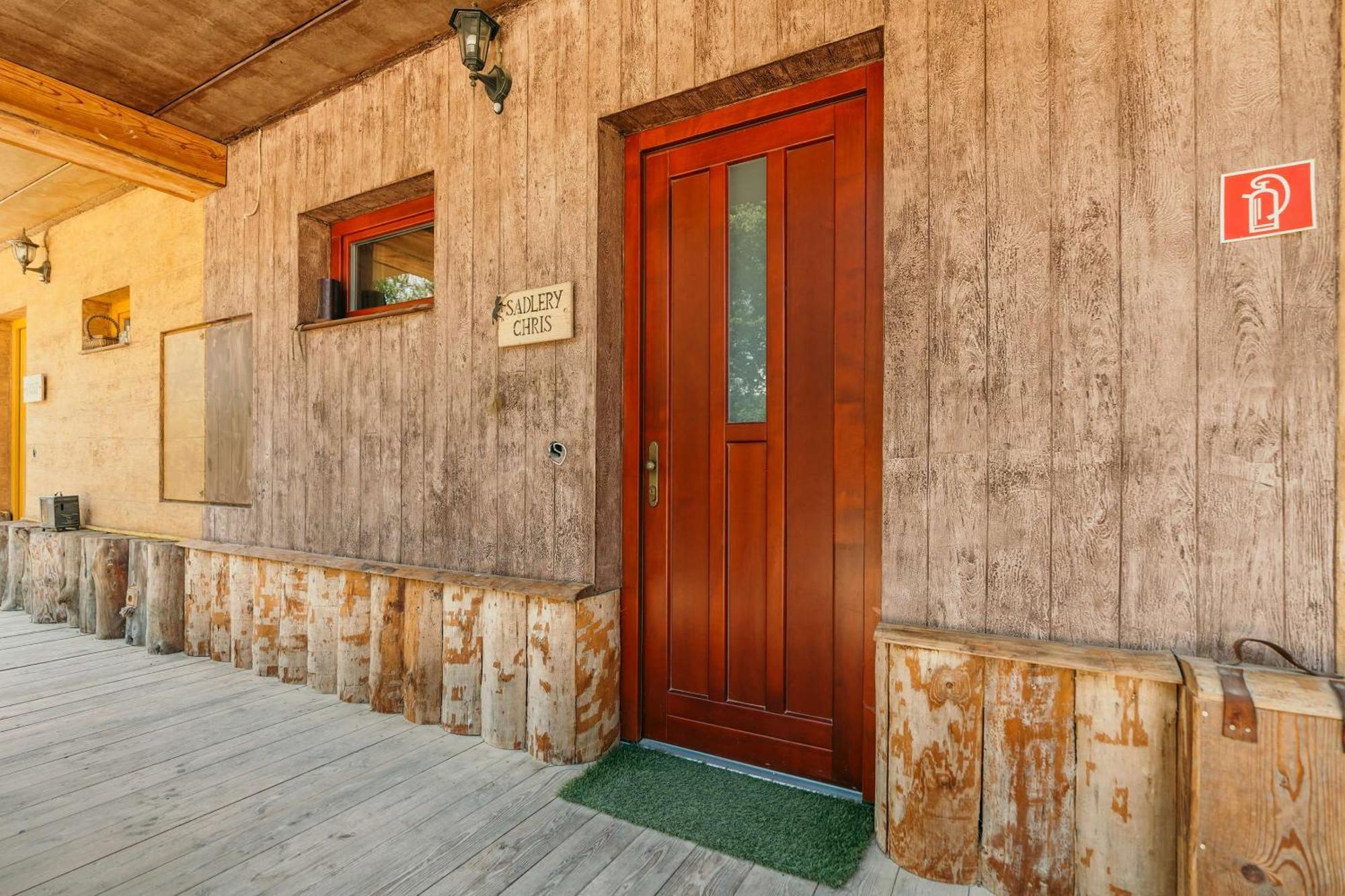 Ranch 13 - Western A Kone Nemšová Kamer foto